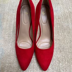 Chic Red Suede Heels for Women